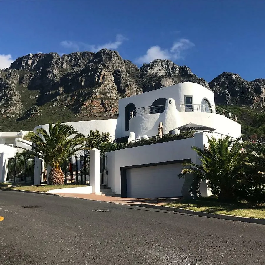 Four Uitsig Camps Bay Διαμέρισμα Κέιπ Τάουν 0*,  Νότια Αφρική